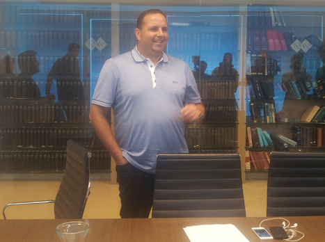 רשמית: רן בן שמעון חתם בהפועל ת