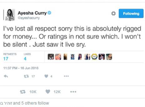 האישה כועסת. הציוץ של איישה קרי (צילום מסך מתוך טוויטר)