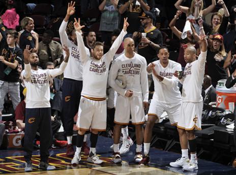 הספסל של קליבלנד בשמיים. ניצחון ענק (getty)