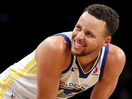 יכול להרשות לעצמו לחייך. קרי תפס פיקוד (getty)