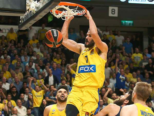 "עומרי יחזור" (אלן שיבר)