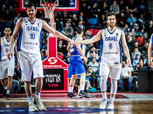 פניני: "יש שחקנים עם עתיד מבטיח" (עודד קרני)