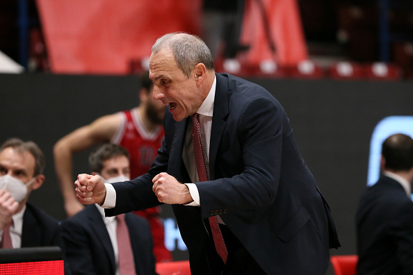 מסינה חוגג ניצחון כפול על מכבי ת"א (Getty)