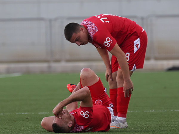 לא מבזבזים הרבה זמן כאן (דני מרון)