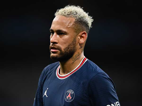 כאוס מוחלט במועדון (Getty)