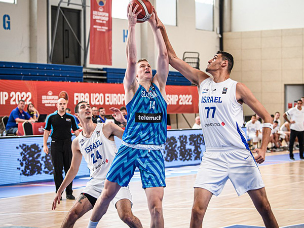 התעורר ברבע השלישי. לוי (FIBA)