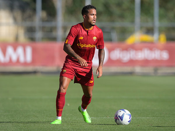 פארסת אשרת העבודה תמנע את המעבר? (Fabio Rossi/AS Roma via Getty Images)