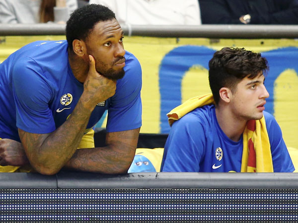 בלאק משוכנע בזה שהוא יכול להיות כוכב ב-NBA. אבדיה (אלן שיבר)