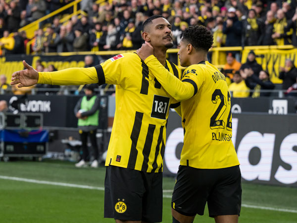 נהדר (Alexandre Simoes/Borussia Dortmund via Getty Images)