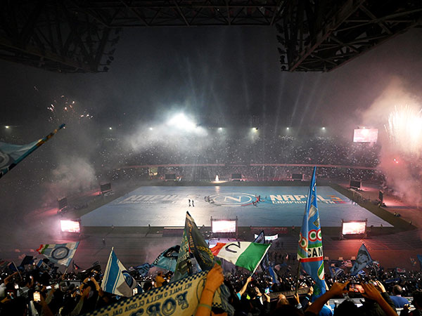 ובאיצטדיון על שמו של מראדונה חגגו כהוגן (GETTY)