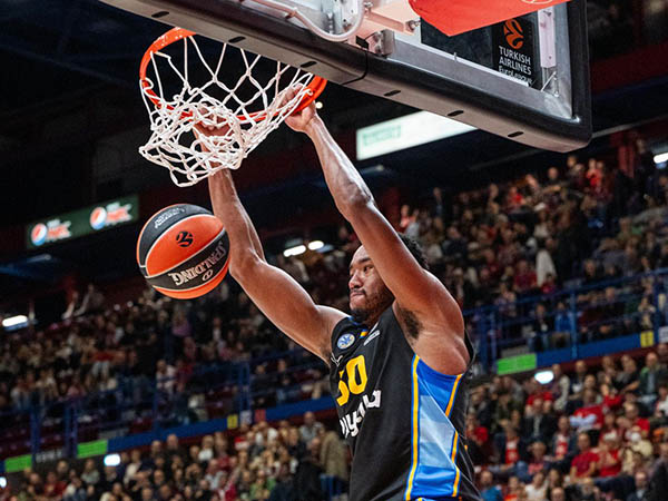 רק האחוזים משלוש טעונים שיפור (מכבי ת"א)