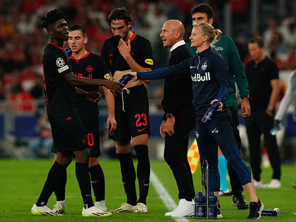 המאמן החדש לא ישאיר את גלוך על הספסל (Gualter Fatia/Getty Images)