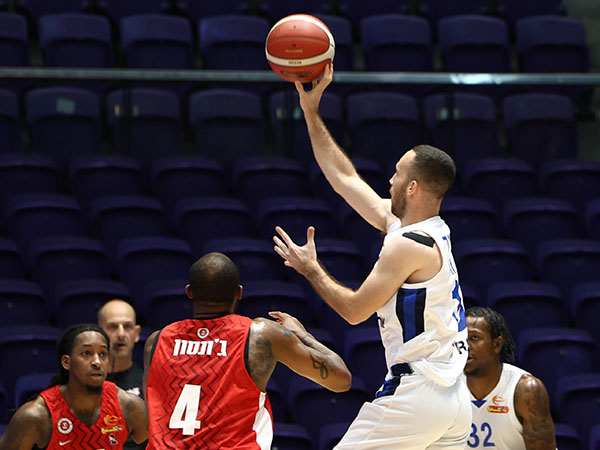 אך הרצליה לא אמרה נואש (דני מרון)