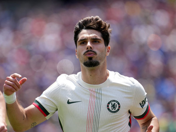 צ`לסי הובילה משער מוקדם (getty)