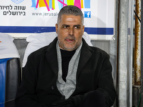חיים סילבס. החילופים שלו פגעו בול הערב (קובי אליהו)