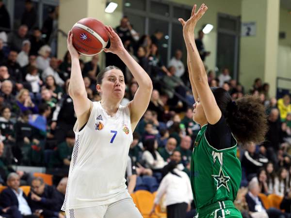 כשאייזנר סיפקה משחק אחראי (אלן שיבר)