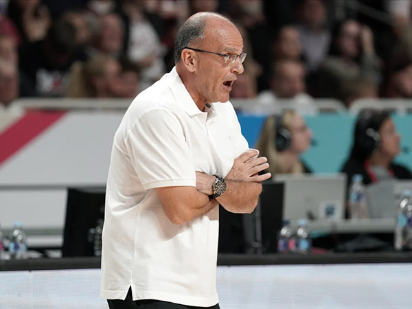 (FIBA)