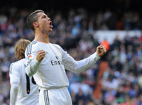 רונאלדו, תמיד הוא בא בזמן (GETTYIMAGES)