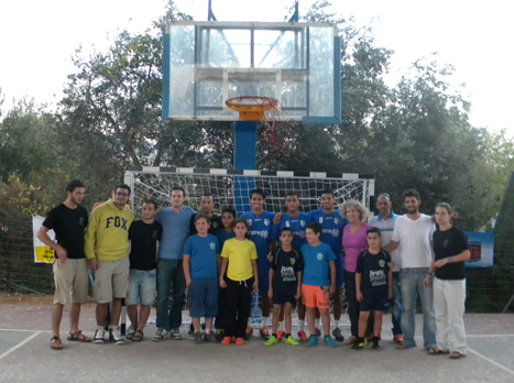 עושים חיים