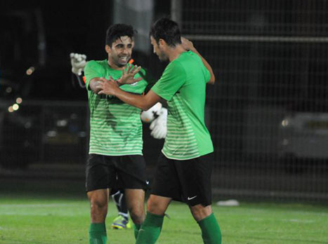 מתחדדים לקראת הדבר האמיתי (ראובן כהן, האתר הרשמי)