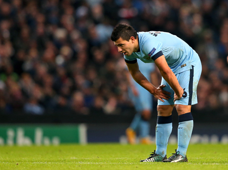 אגוארו, יחמיץ את בארסה? (GETTYIMAGES)