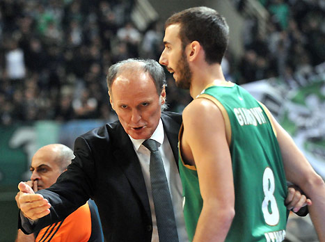 איבנוביץ' מרביץ תורה (GETTYIMAGES)