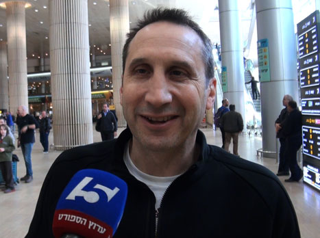 בלאט. ביקור חטף בארץ