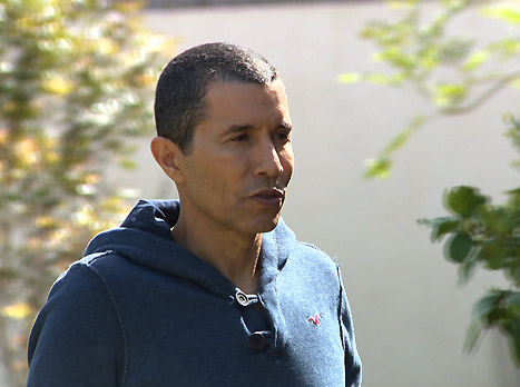 "רואים את זה רק בסרטים"