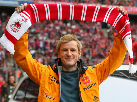 אומה של ספורט. אפילו קופץ הסקי סברין פרוינד הגיע כדי לחגוג (gettyimages)