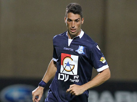 יחזור לאדום? יוסי דורה