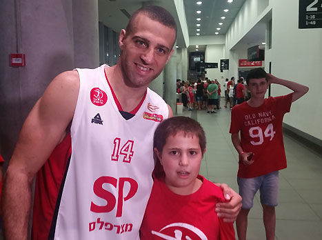 מתרגש לפתוח עוד עונה באדום. לימונד