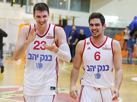 "אנחנו קבוצה עמוקה" (אלן שיבר)