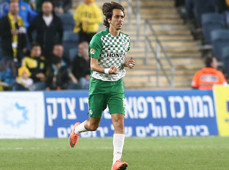 על פי חזן, זומן אך ורק מסיבות מקצועיות. בניון (יוסי שקל)
