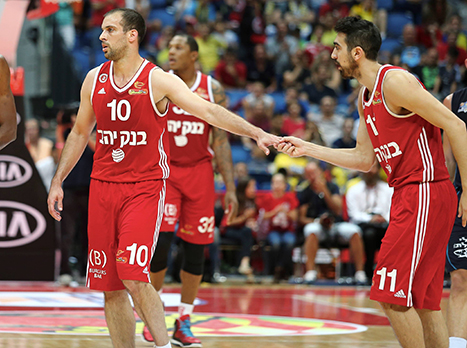 מרחק ניצחון מאליפות שניה ברצף. אליהו והלפרין (צילום: אלן שיבר)