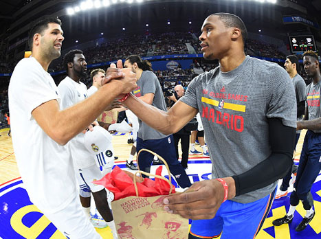 ווסטברוק נשאר לבד (GETTY)