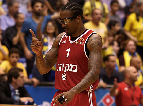 משחקו הטוב בישראל. סטודמאייר (צילום: אלן שיבר)