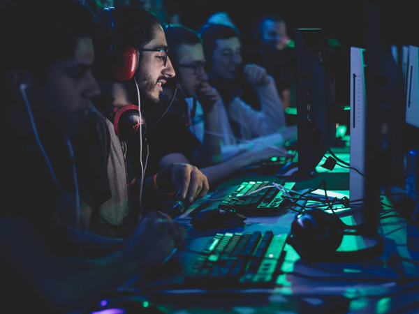 קבוצת ZenGaming eSPorts באליפות Overwatch.