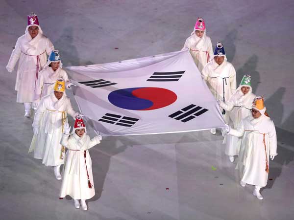 הדגל של דרום קוריאה באצטדיון האולימפי (Getty)