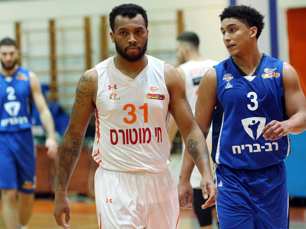 איש הקלאץ' של נס ציונה. קוק (מנהלת הליגה)