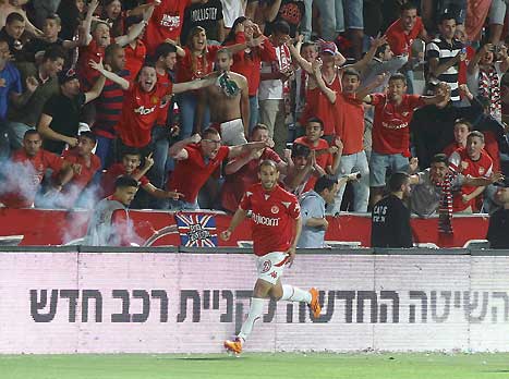 דמארי היה שם בשנים שלא היה כיף להיות אדום (אלן שיבר)