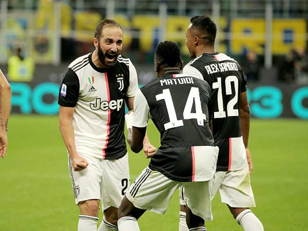 בא בזמן, היגוואין עלה מהספסל וכבש שער ניצחון (getty)