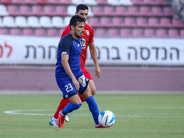 חטיב. הוחלף והתעצבן (אנצ'ו גוש)