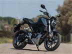 רכיבה ראשונה: הונדה CB125R