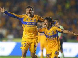 JULIO CESAR AGUILAR/AFP via Getty Images