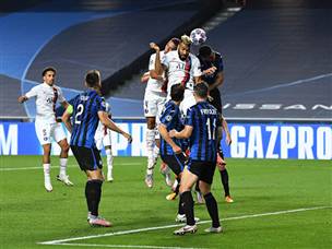 פ.ס.ז' לחצה הרבה יותר בחצי השער האחרונה (getty)