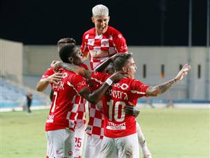 ב"ש עם תצוגה שכולה תכליתיות (אלן שיבר)