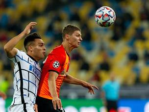 לקחה נקודה וברחה לדונייצק (getty)