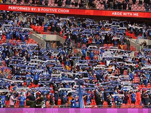 21 אלף צופים הגיעו לצפות בקרב בוומבלי (Getty)