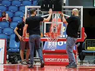 איחור רציני בפתיחת המשחק (אלן שיבר)