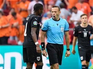 הישראלי העמיד את הכוכבים במקום (GETTY)